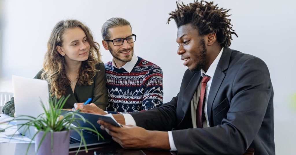 découvrez tout ce qu'il faut savoir sur l'assurance hypothécaire : son utilité, comment elle fonctionne et pourquoi elle est essentielle pour les prêts immobiliers. protégez votre investissement et assurez votre tranquillité d'esprit lors de l'acquisition de votre maison.