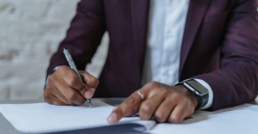 découvrez le cabinet hamon law, spécialisé en droit des affaires et en protection des entreprises. notre équipe d'experts vous accompagne dans la gestion de vos litiges et la sécurisation de vos contrats pour une stratégie juridique efficace.