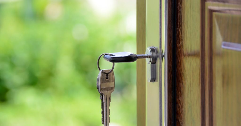 découvrez tout ce qu'il faut savoir sur l'assurance hypothécaire : son rôle, ses avantages et comment elle peut protéger votre investissement immobilier. informez-vous sur les différentes options disponibles et trouvez celle qui vous convient le mieux.