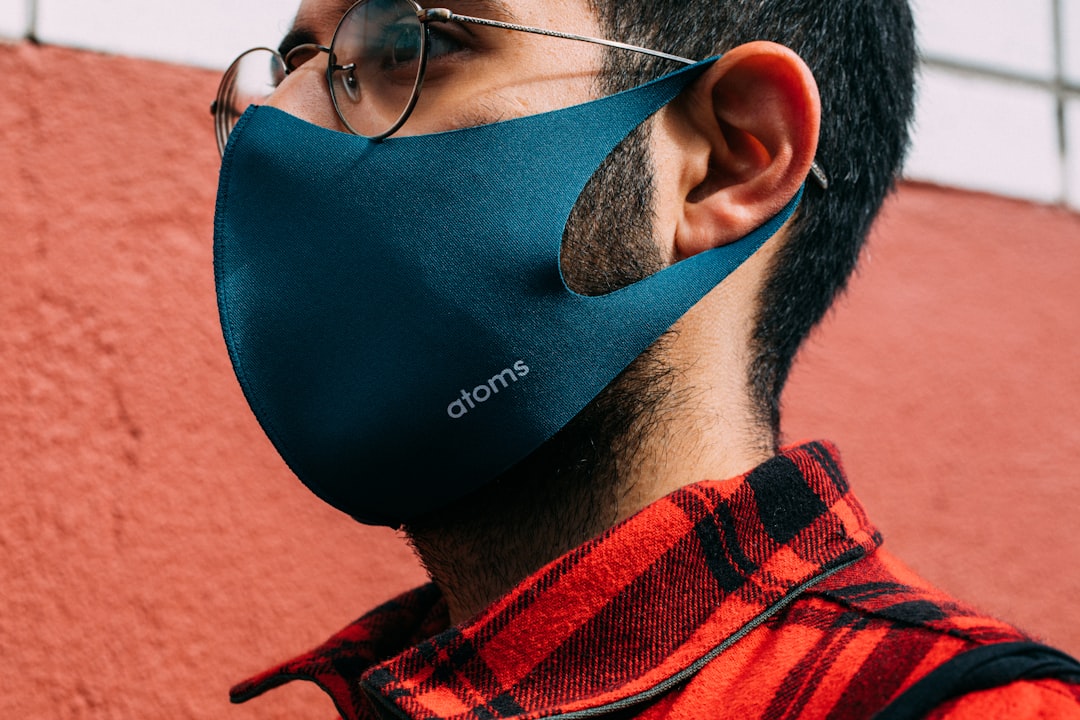 découvrez les protections offertes aux emprunteurs, notamment les droits légaux, les recours en cas de difficultés financières et les conseils pour sécuriser vos prêts.
