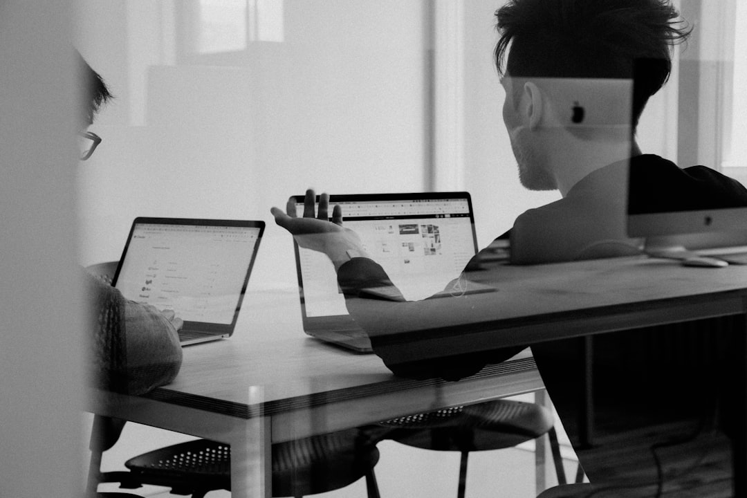 découvrez comment optimiser vos processus de négociation d'assurance pour obtenir des contrats adaptés à vos besoins. apprenez des stratégies éprouvées pour négocier des primes plus basses et des couvertures plus avantageuses.