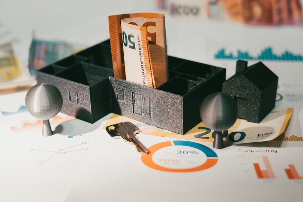 calculateur d'hypothèque : évaluez facilement vos mensualités et le coût total de votre prêt immobilier avec notre outil pratique. prenez des décisions éclairées pour votre projet immobilier.