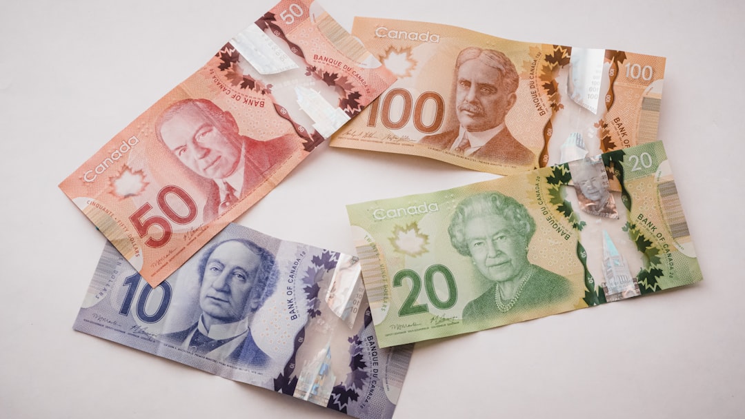 simulez votre prêt immobilier en quelques clics ! obtenez une estimation précise de vos mensualités et découvrez les meilleures options de financement adaptées à votre projet. simplifiez vos démarches et réalisez vos rêves immobiliers.