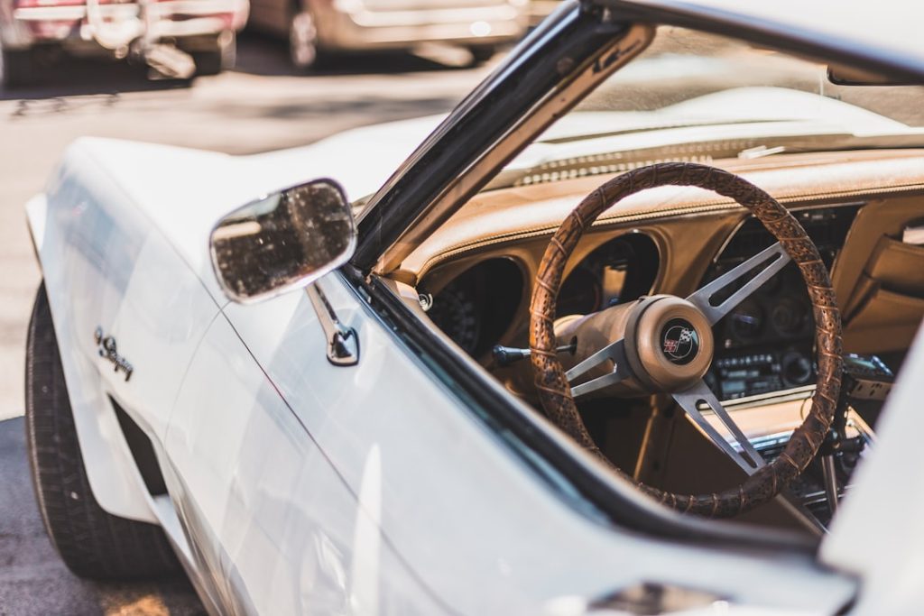découvrez comment déléguer la gestion de votre assurance automobile pour gagner du temps et de la tranquillité d'esprit. apprenez les avantages d'une délégation efficace et les étapes pour choisir le bon représentant.