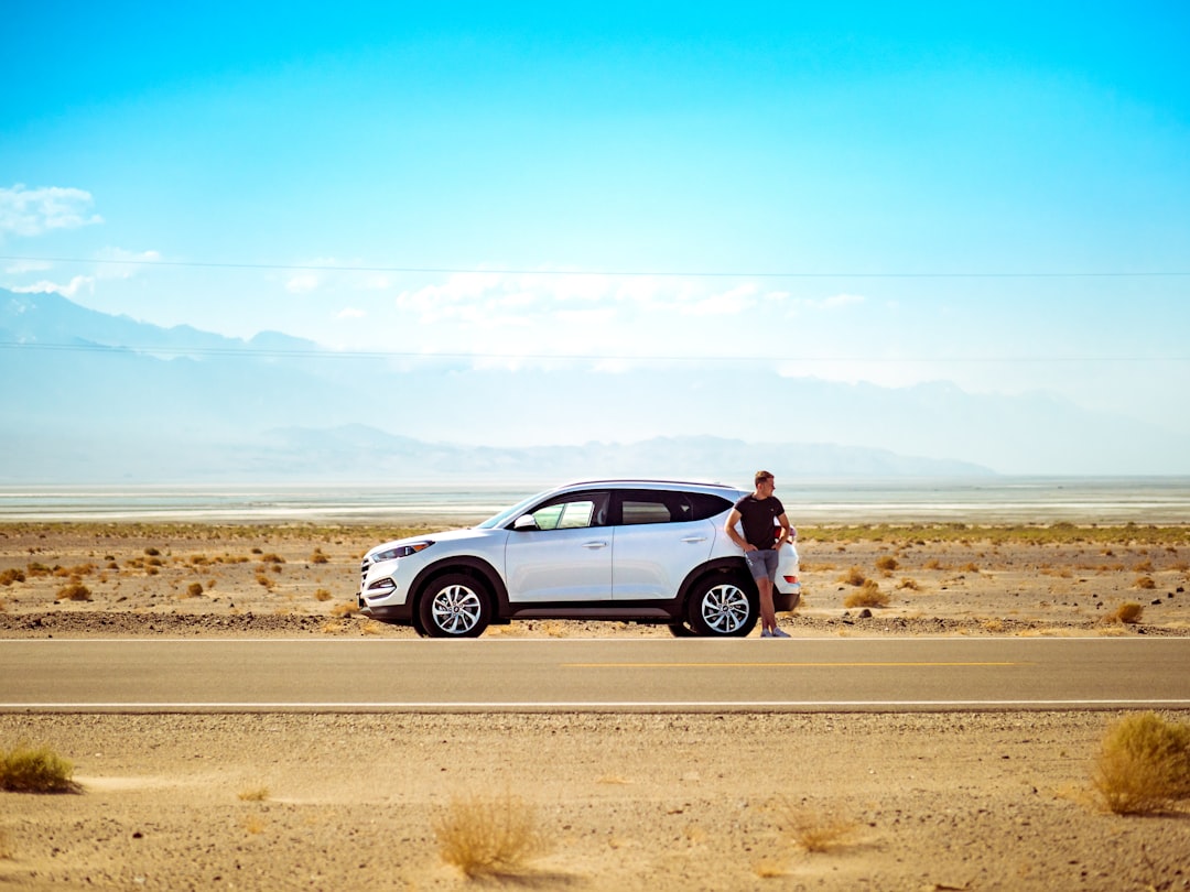 découvrez nos solutions d'assurance automobile adaptées à vos besoins. obtenez une couverture complète, des tarifs compétitifs et une assistance fiable pour protéger votre véhicule et votre tranquillité d'esprit sur la route.