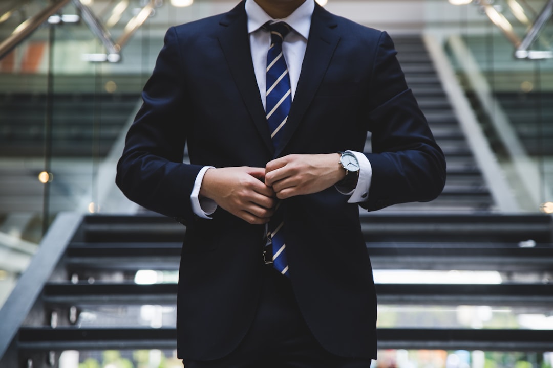 découvrez hamon law, votre expert en droit français, offrant des conseils juridiques personnalisés et des solutions adaptées à vos besoins. protégez vos droits avec notre équipe d'avocats compétents et expérimentés.