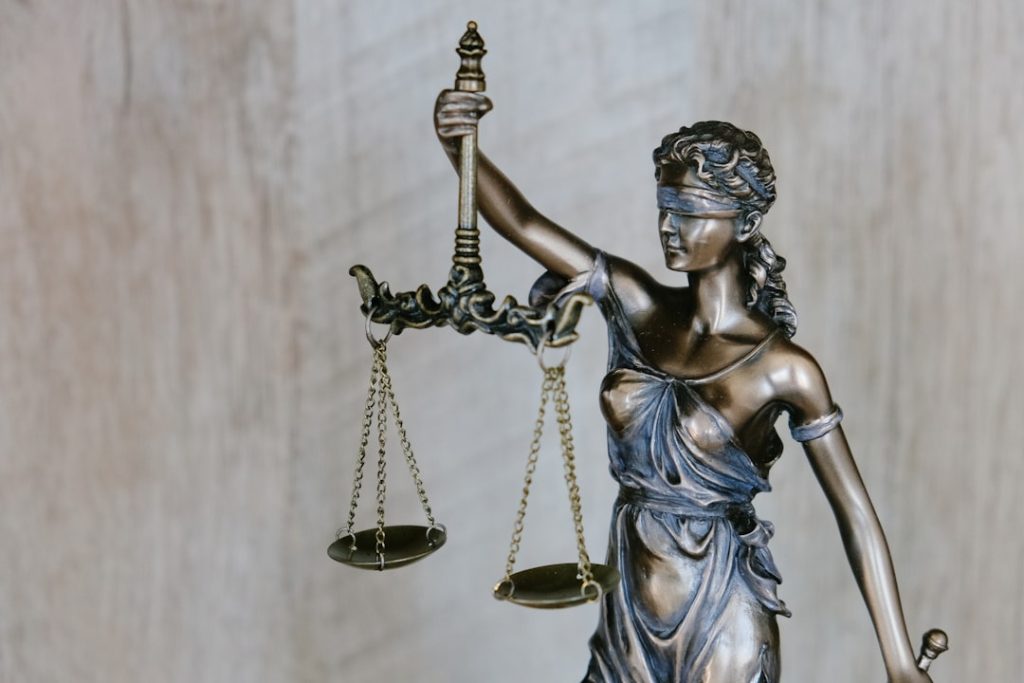 découvrez lemoine law, un cabinet d'avocats spécialisé dans la défense des droits et la protection des intérêts de ses clients. notre équipe d'experts offre des conseils juridiques personnalisés et des solutions adaptées à vos besoins. contactez-nous pour un accompagnement professionnel et efficace.