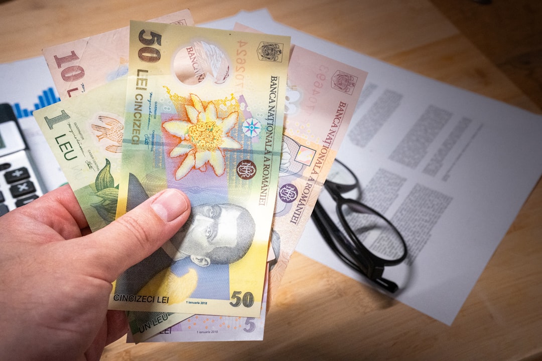 découvrez notre assurance emprunteur, conçue pour protéger votre prêt en cas d'imprévu. assurez-vous de bénéficier d'une tranquillité d'esprit et d'une protection financière optimale tout au long de votre engagement.