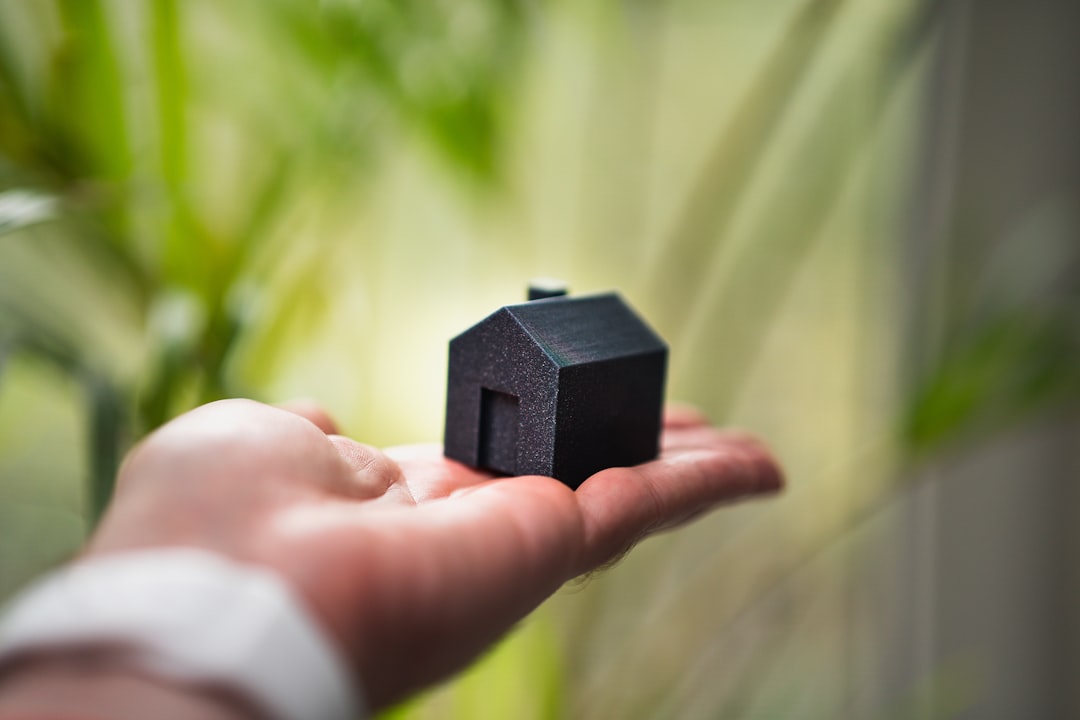 découvrez l'assurance emprunteur, une protection essentielle pour garantir le remboursement de votre prêt en cas d'imprévu. protégez votre avenir financier grâce à des solutions adaptées à vos besoins.
