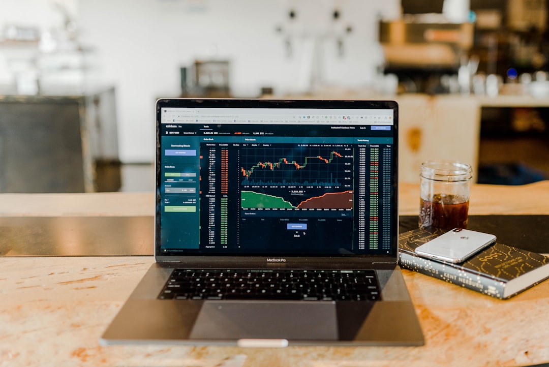 découvrez tout ce qu'il faut savoir sur les prêts hypothécaires : définition, types de prêts, taux d'intérêt et conseils pour choisir la meilleure option pour financer votre rêve immobilier.