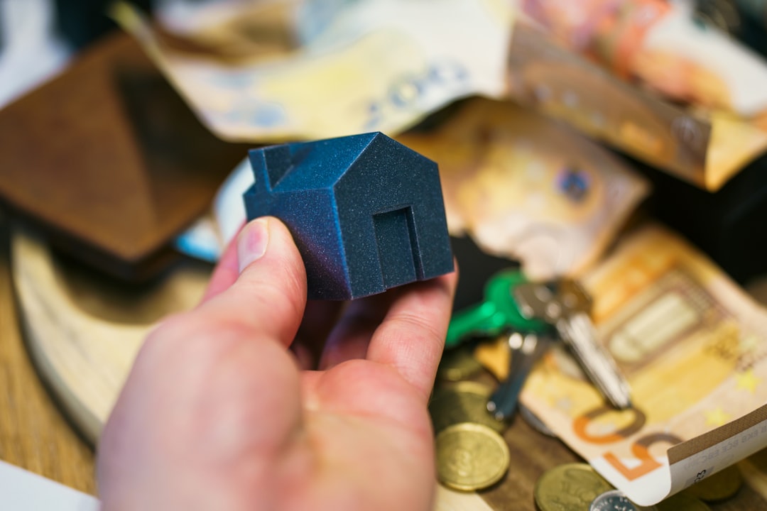 découvrez tout ce qu'il faut savoir sur l'assurance hypothécaire : protection pour votre prêt immobilier, avantages, coûts et conseils pour bien choisir votre couverture. assurez l'avenir de votre investissement avec sérénité.