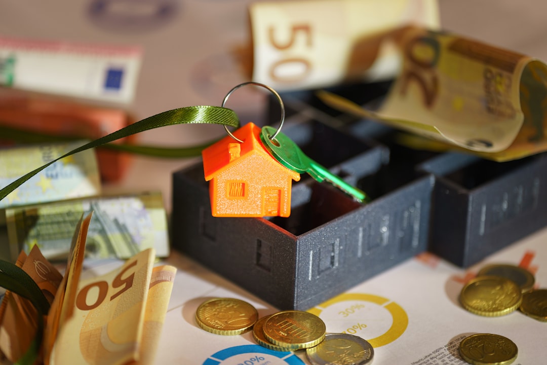 découvrez comment un courtier en assurance hypothécaire peut vous aider à naviguer dans le processus d'obtention d'une couverture de prêt immobilier, en trouvant les meilleures options pour protéger votre investissement et assurer votre tranquillité d'esprit.