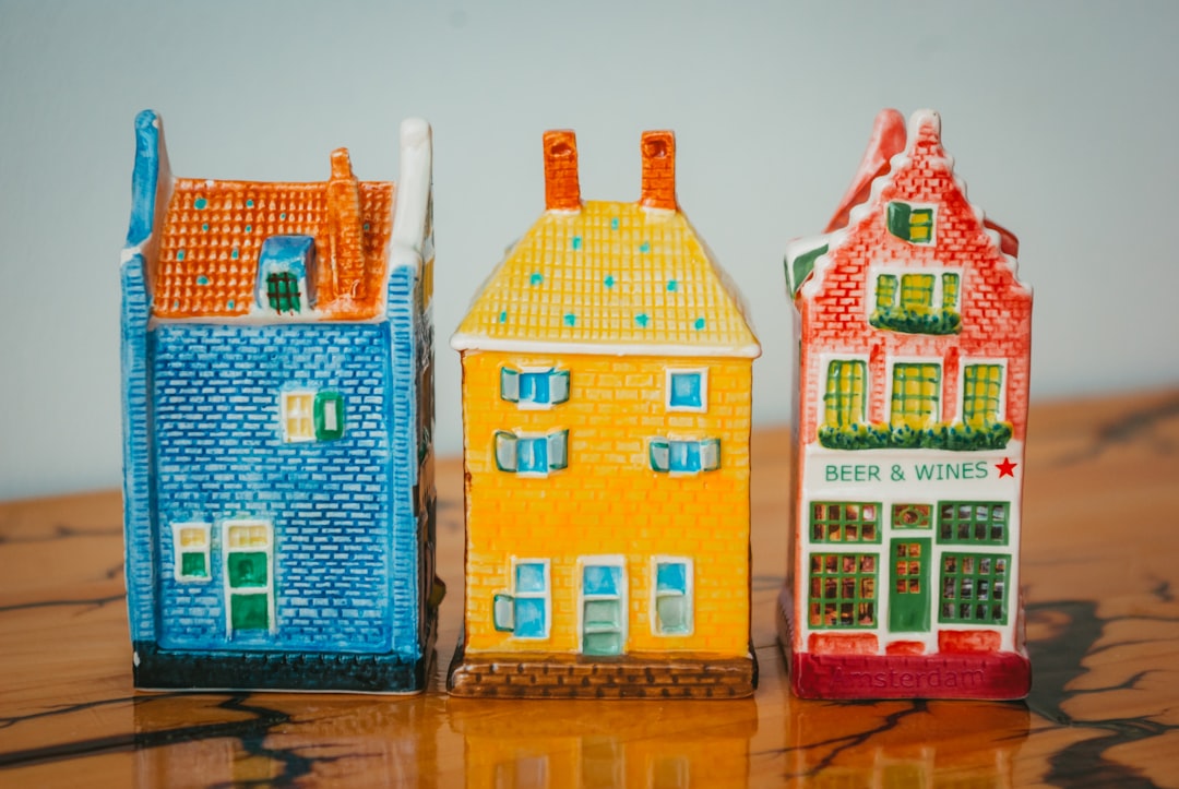 découvrez notre comparaison d'assurances hypothécaires pour trouver la meilleure couverture adaptée à vos besoins. obtenez des insights détaillés sur les options disponibles et faites le choix éclairé pour sécuriser votre investissement immobilier.