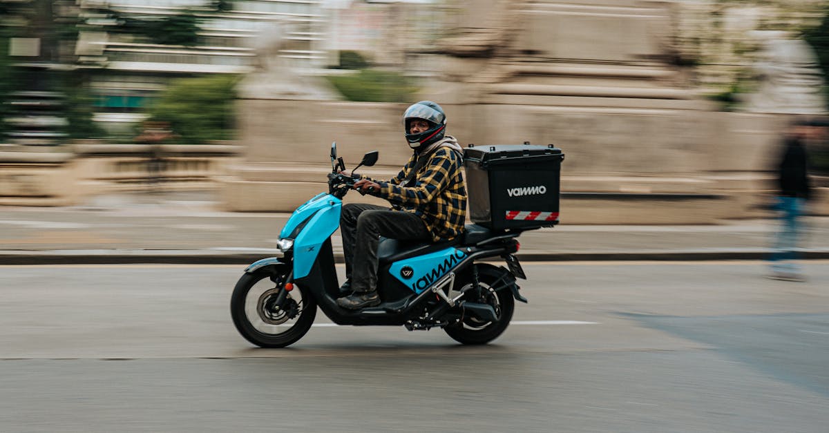 découvrez notre assurance moto adaptée à vos besoins. protégez votre véhicule et bénéficiez de garanties complètes pour circuler en toute sérénité. comparez les offres et trouvez la couverture idéale pour votre deux-roues.