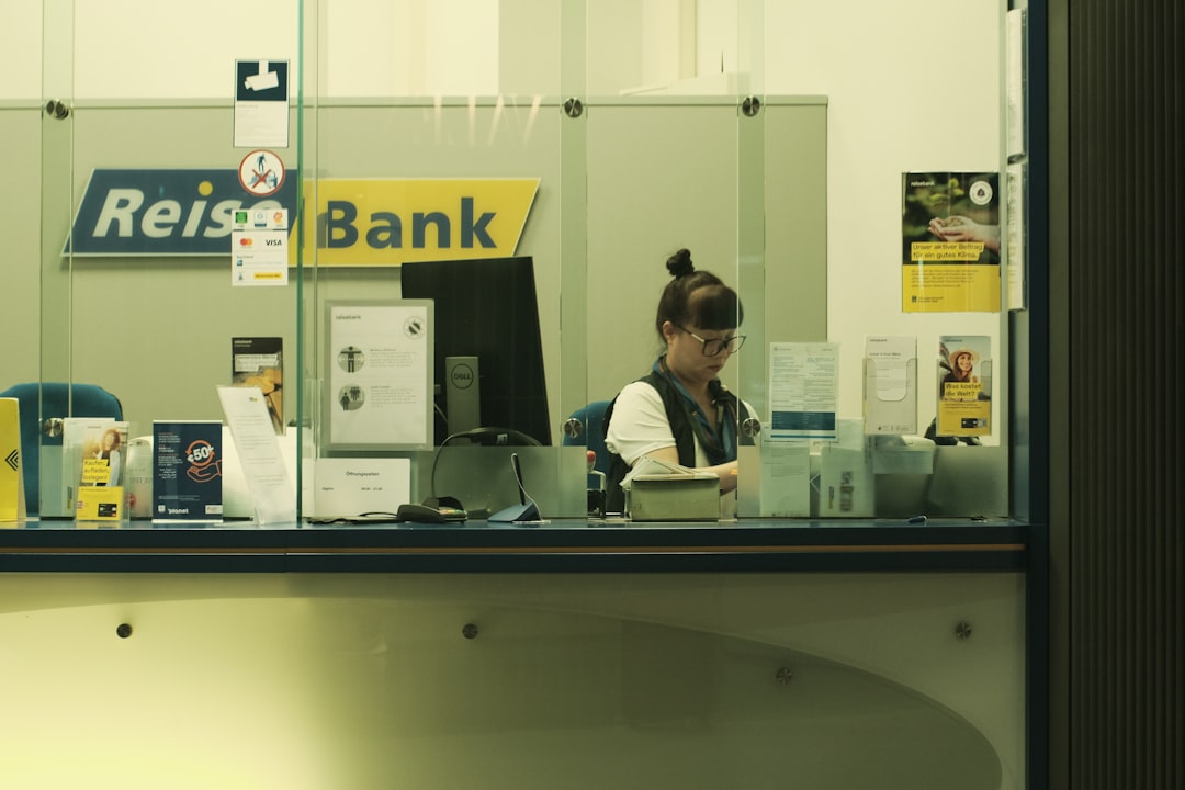 découvrez les dernières tendances bancaires qui transforment le secteur financier. analysez les évolutions technologiques, les préférences des consommateurs et les innovations qui façonnent l'avenir de la banque.