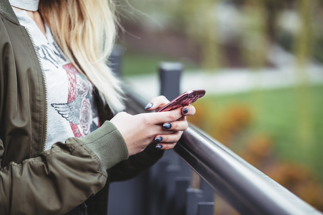 découvrez notre sélection de téléphones dernier cri, alliant technologie avancée et design élégant. trouvez le smartphone qui vous correspond et profitez d'une expérience unique au quotidien.