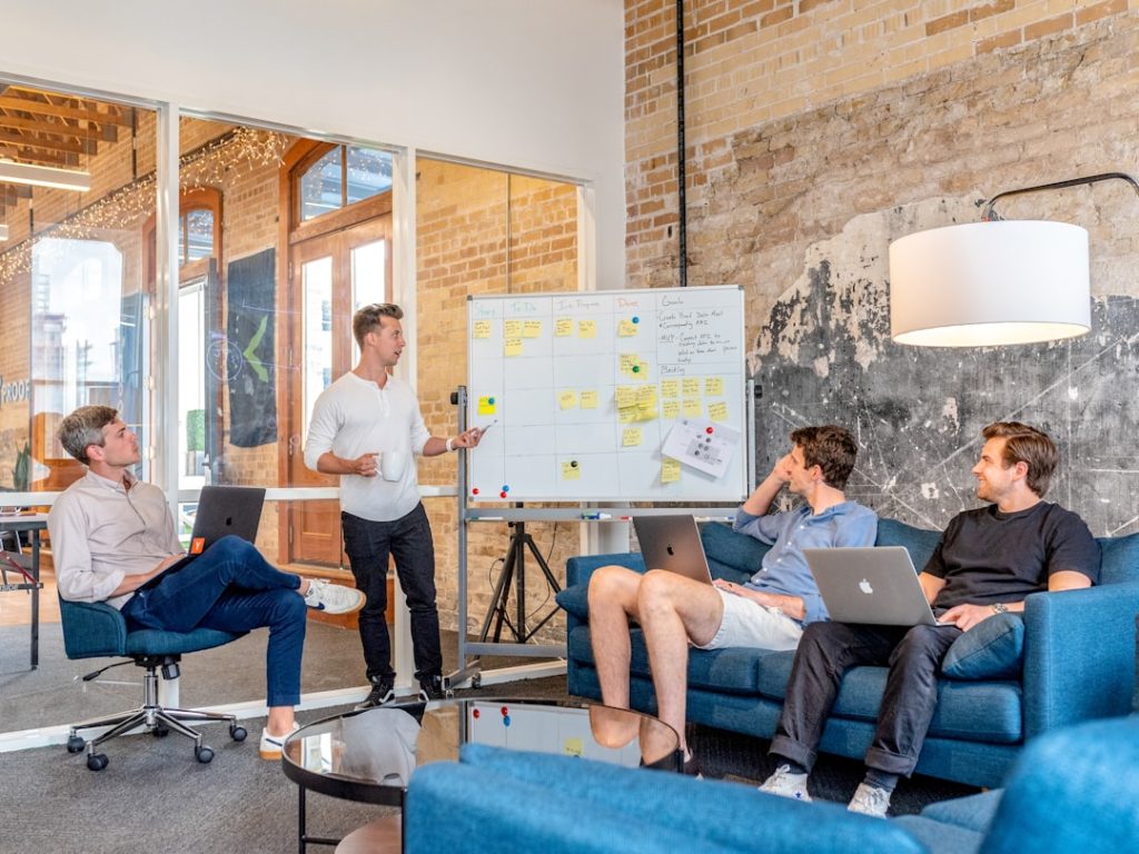 découvrez nos solutions innovantes en recrutement, adaptées à vos besoins. attirez les meilleurs talents et optimisez votre processus de sélection grâce à notre expertise.
